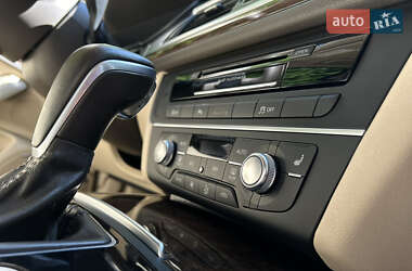 Седан Audi A6 2016 в 