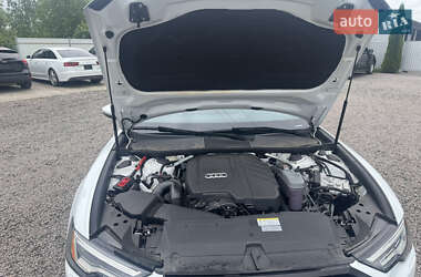 Седан Audi A6 2023 в 