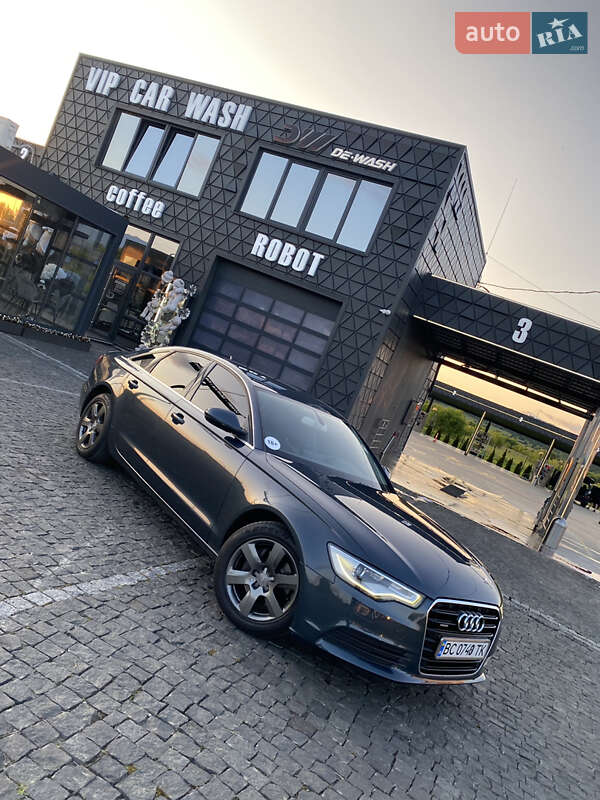 Седан Audi A6 2012 в Тячеве