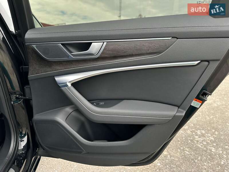 Седан Audi A6 2020 в Киеве