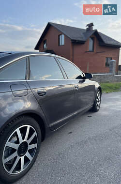 Седан Audi A6 2004 в 