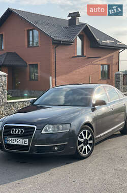 Седан Audi A6 2004 в 