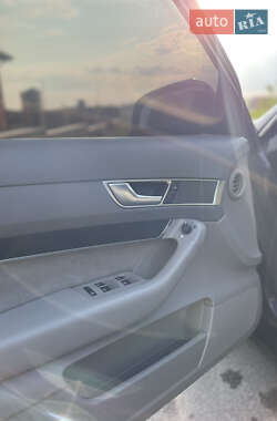 Седан Audi A6 2004 в 