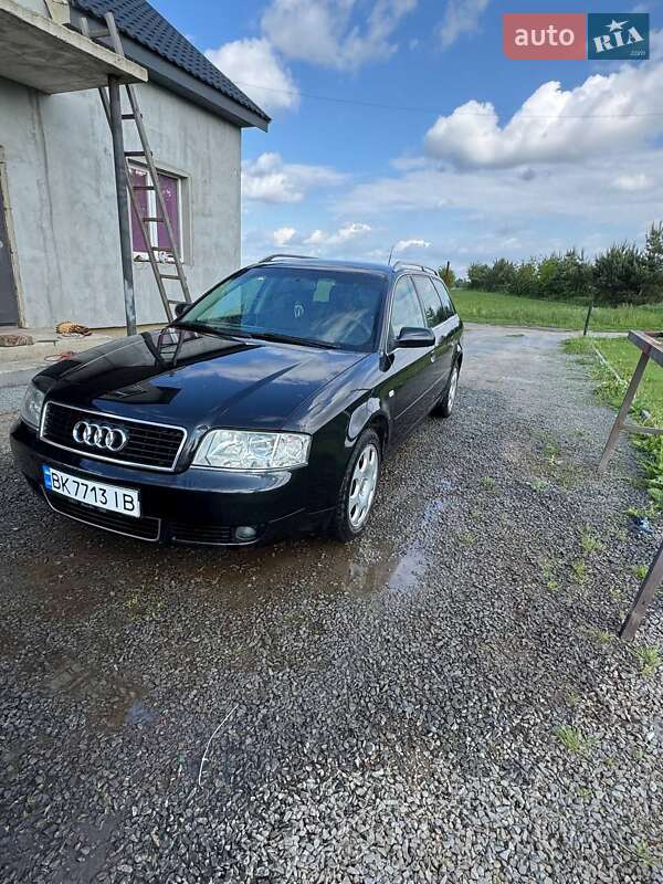 Универсал Audi A6 2004 в 