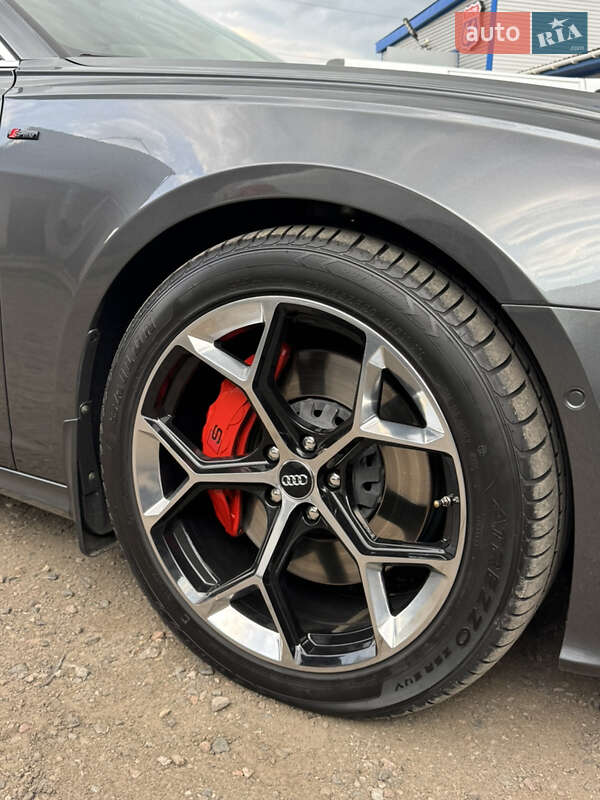 Седан Audi A6 2018 в Одессе