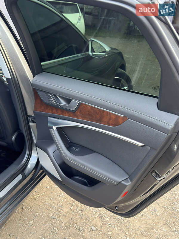 Седан Audi A6 2018 в Одессе