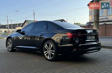 Седан Audi A6 2018 в 