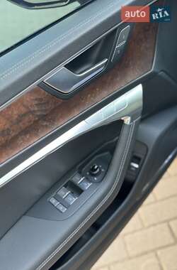 Седан Audi A6 2018 в 