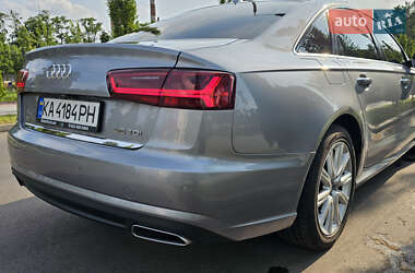 Седан Audi A6 2015 в 