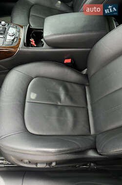 Седан Audi A6 2014 в 