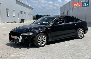 Седан Audi A6 2015 в 