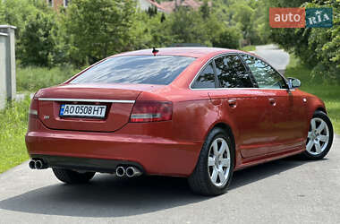 Седан Audi A6 2004 в 