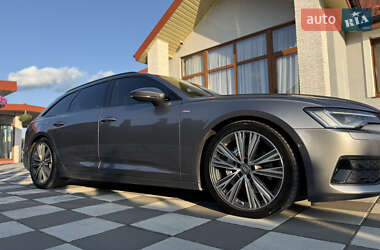 Универсал Audi A6 2018 в 