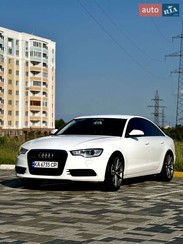 Седан Audi A6 2014 в Ирпене