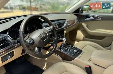 Седан Audi A6 2011 в 