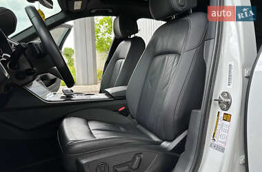 Седан Audi A6 2019 в 