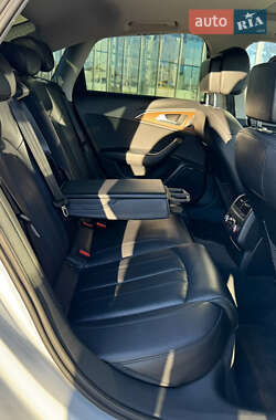 Седан Audi A6 2016 в 