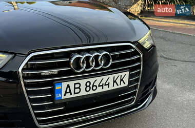 Седан Audi A6 2015 в 