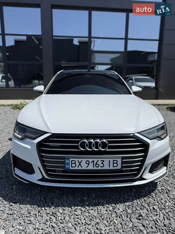 Седан Audi A6 2018 в 