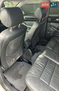 Седан Audi A6 2000 в 