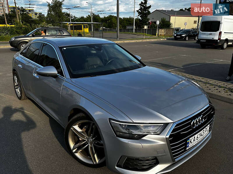 Седан Audi A6 2019 в Киеве