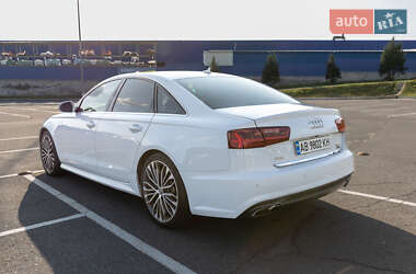 Седан Audi A6 2015 в 