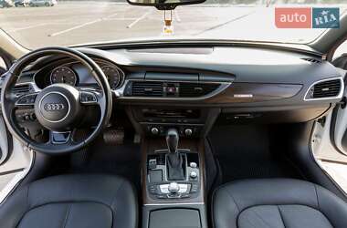Седан Audi A6 2015 в 