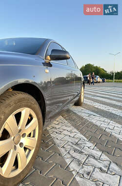 Седан Audi A6 2004 в 
