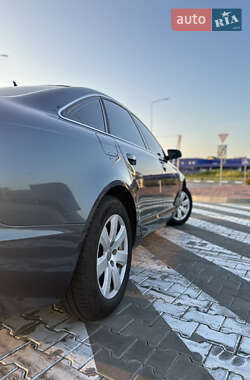 Седан Audi A6 2004 в 