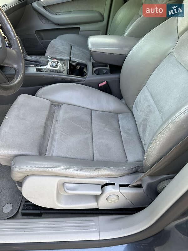 Седан Audi A6 2004 в Стрые