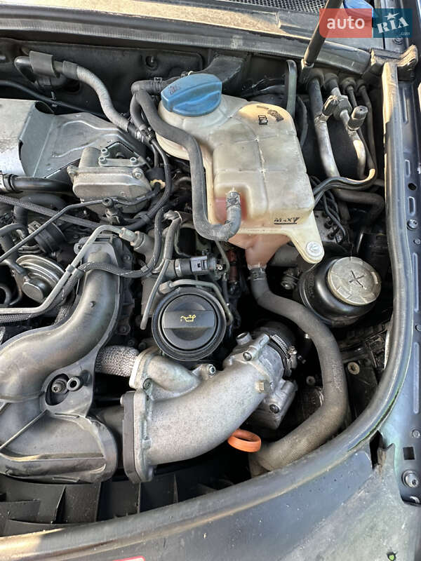 Седан Audi A6 2004 в Стрые