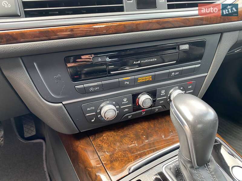 Седан Audi A6 2015 в Львове