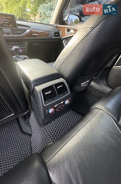 Седан Audi A6 2011 в 