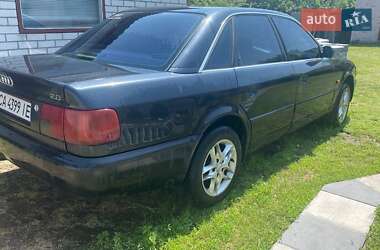 Седан Audi A6 1996 в 