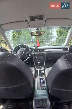 Седан Audi A6 2003 в 