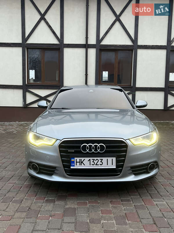 Седан Audi A6 2013 в Ровно
