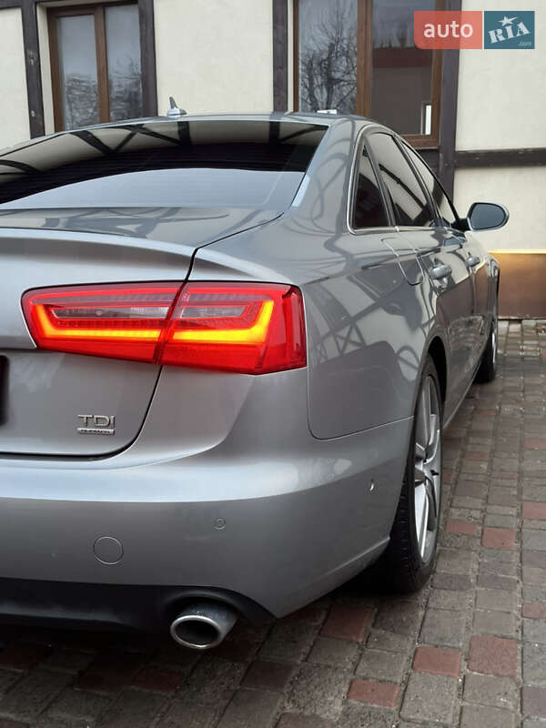 Седан Audi A6 2013 в Ровно