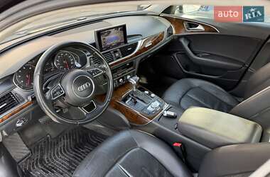 Седан Audi A6 2015 в 