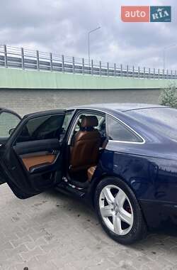 Седан Audi A6 2004 в 