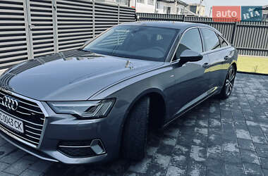 Седан Audi A6 2019 в 