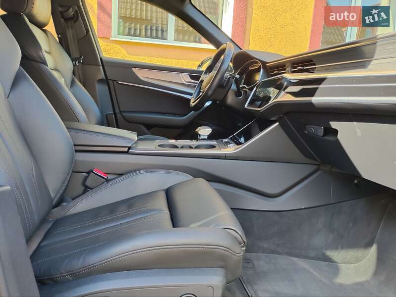 Универсал Audi A6 2020 в Ровно