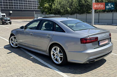 Седан Audi A6 2015 в 