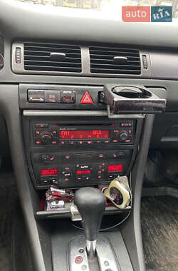Универсал Audi A6 2002 в 