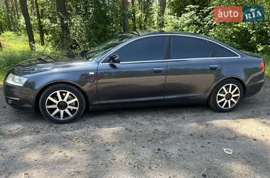 Седан Audi A6 2004 в 