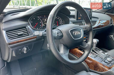 Седан Audi A6 2013 в 
