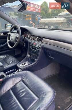 Универсал Audi A6 2002 в 