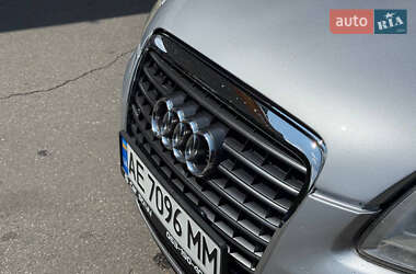 Седан Audi A6 2010 в 