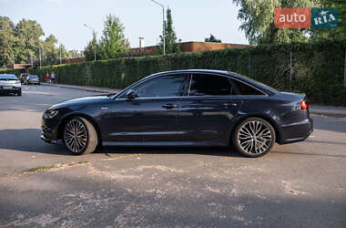 Седан Audi A6 2015 в 