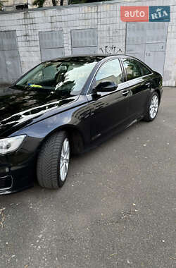 Седан Audi A6 2015 в 