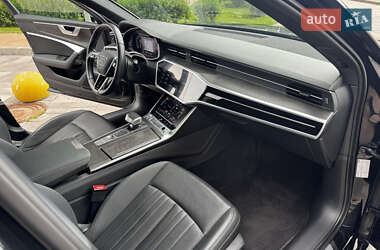 Седан Audi A6 2020 в 